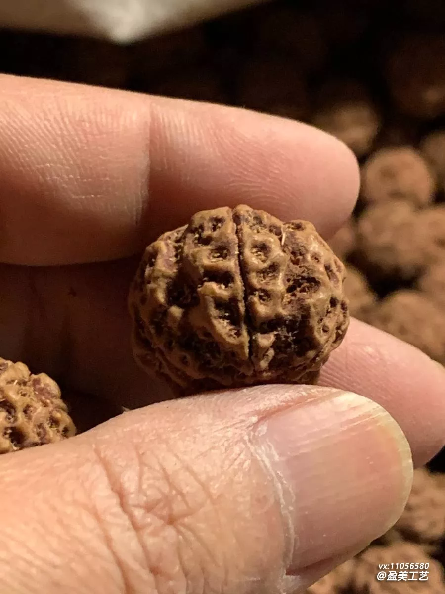 金刚打底用什么刷子好 硬毛刷还是纳米刷